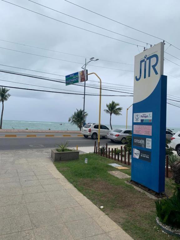 Em A Beira Mar Maceio (Alagoas)